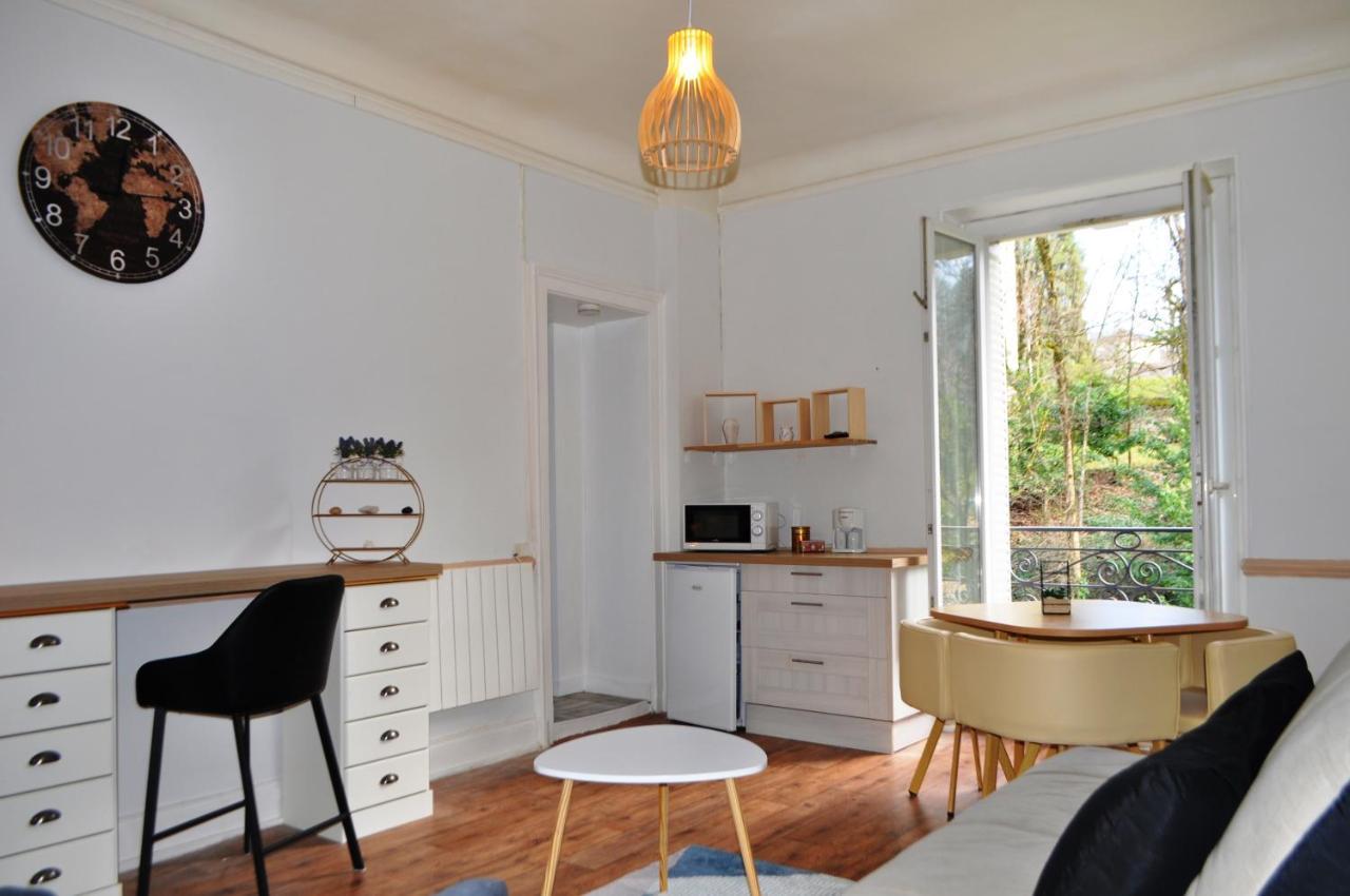 Charme Et Tranquillite, Dans Residence Avec Piscine, L'Aparte - Sejouraix 艾克斯莱班 外观 照片